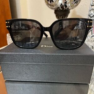 Inspired Black and Gold Women's Sunglasses